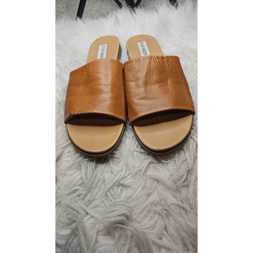 Steve Madden Karolyn Slide Sandal - Women’s Slip-On Comfort Sandals - Picture 3 of 5